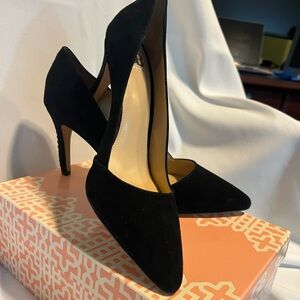 Gianni Bini Black Suede Heels